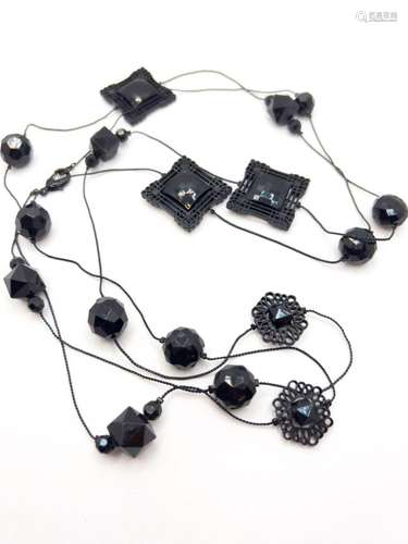 BLACK DRESS NECKLACE