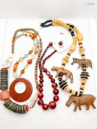 TIGERS AND MORE NECKLACES