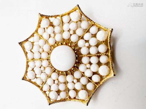 LARGE WHITE STONE BROOCH