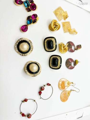 BULK LOT FANCY DRESS EARRINGS