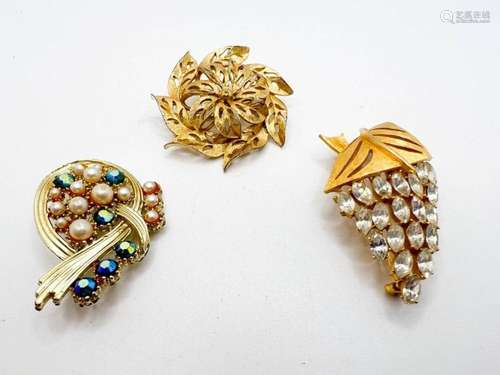 BEAUTIFUL BROOCH TRIO