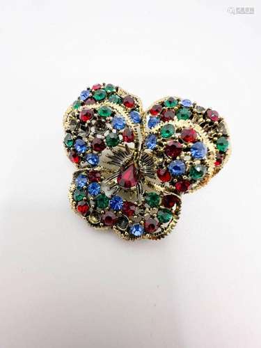 LG STUNNER BROOCH