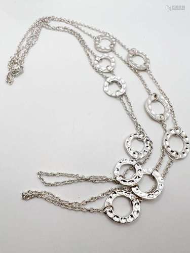 MODERN STYLE NECKLACE