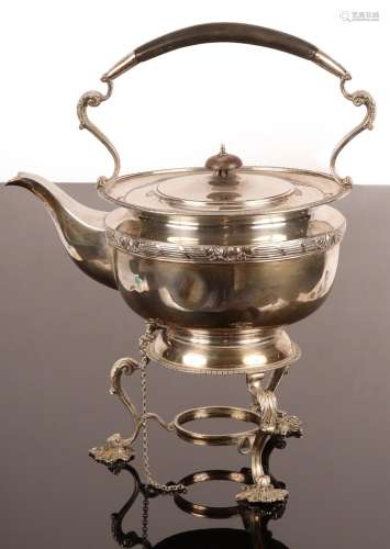 A circular silver tea kettle and stand, London 1915,