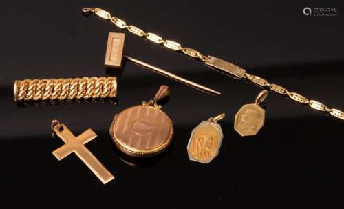 A small quantity of French gold jewellery and a locket with ...