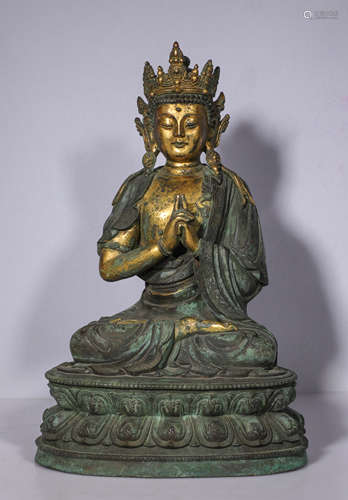 Bronze gilt Buddha statue in qing Dynasty