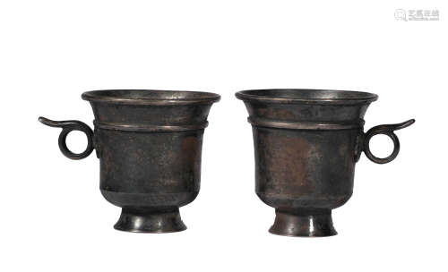 A pair of tremella cups in ancient China