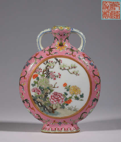 Qing dynasty powder enamel window flower pattern vase with t...