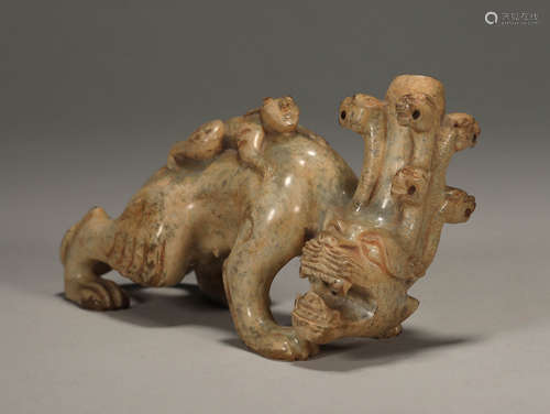 Hetian Jade nine-headed beast in ancient China