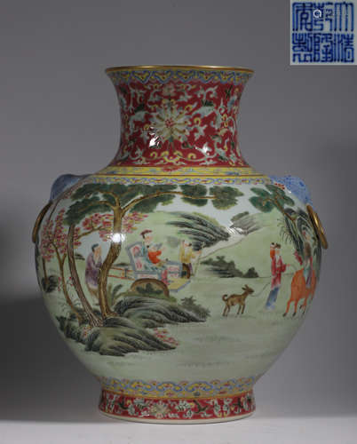 Qing dynasty pastel gold figure story vase