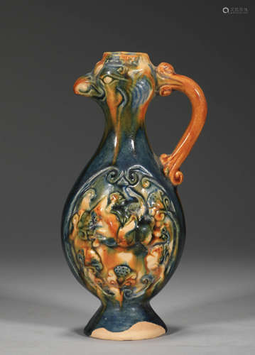 Ancient Chinese three-color eagle head ewer