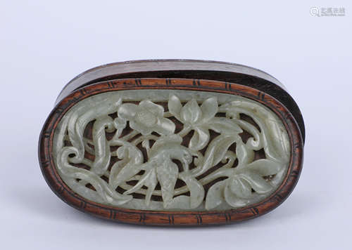 Qing Dynasty jade inlaid pear wood aromatherapy box