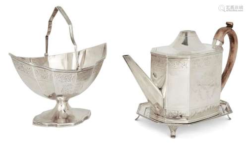 A George III silver teapot