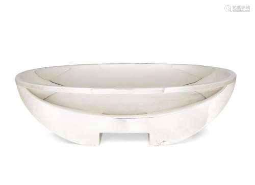 A large contemporary silver centrepiece dish by Asprey