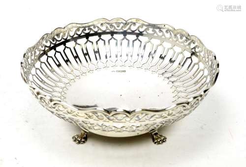 A George V silver fruit bowl, by William Hutton & Sons L...