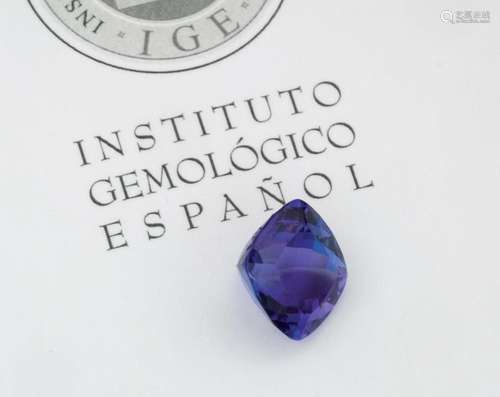 9,24 cts tanzanite