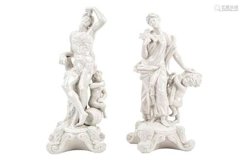 Couple of figures in porcelain Early 20th C