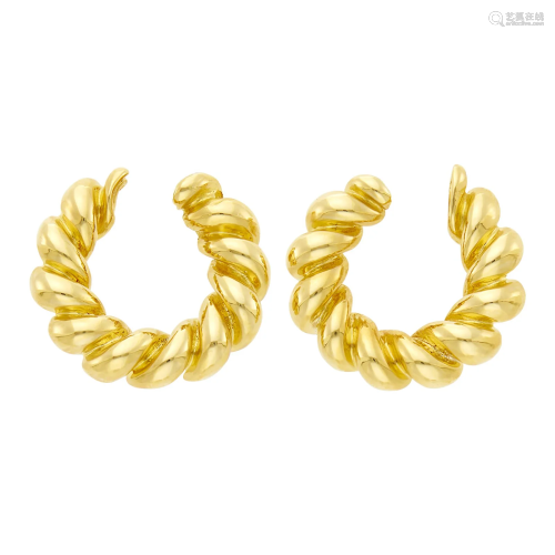 Cartier Pair of Fluted Gold Hoop Earrings