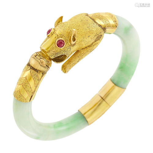 Gold, Jade and Cabochon Ruby Animal Head Bangle Bracelet