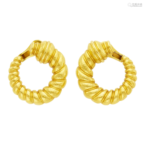 Zolotas Pair of High Karat Gold Hoop Earclips