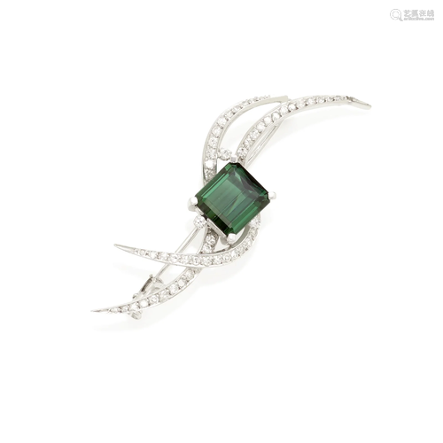 AN 18K WHITE GOLD, TOURMALINE AND DIAMOND BROOCH