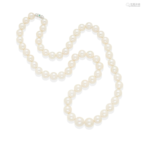 AN 18K WHITE GOLD, CULTURED PEARL AND DIAMOND NECKLACE