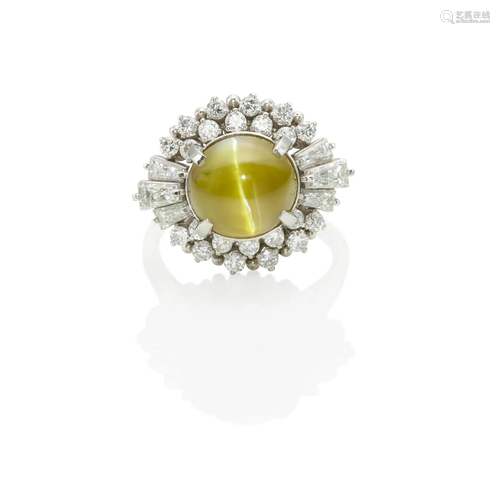 A PLATINUM, CAT'S-EYE CHRYSOBERYL AND DIAMOND RING