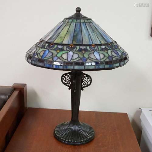 Tiffany Style Lamp