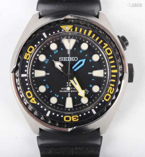 A Seiko Prospex Kinetic Air Diver's 200m stainless steel cas...