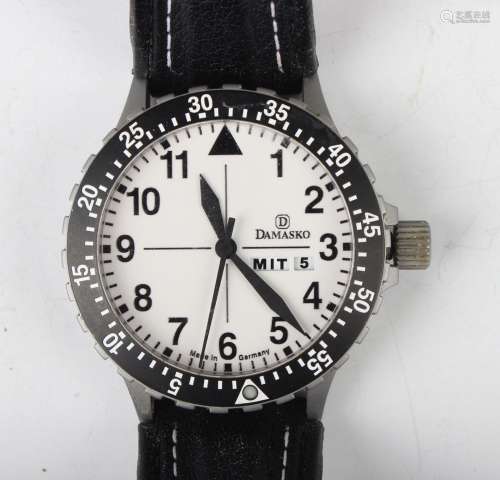 A Damasko DA 47 Automatic steel cased gentleman's wristwatch...