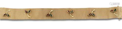 Mesh bracelet, 1940s, 18 kt yellow gold.