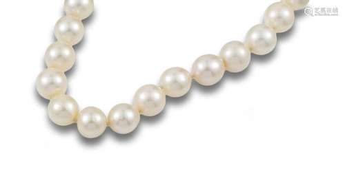 9mm cultured pearl necklace.