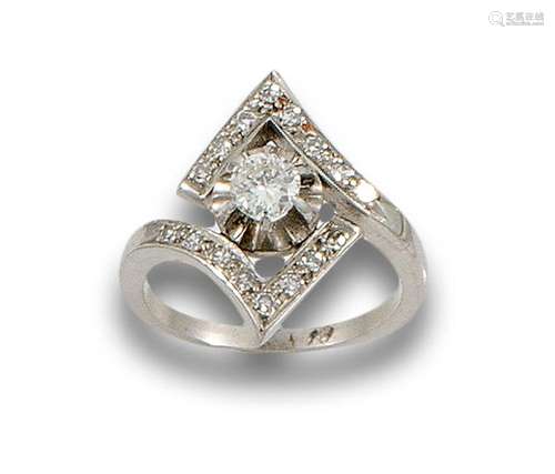 Ring, old style, platinum, formed by a central diamond, bril...