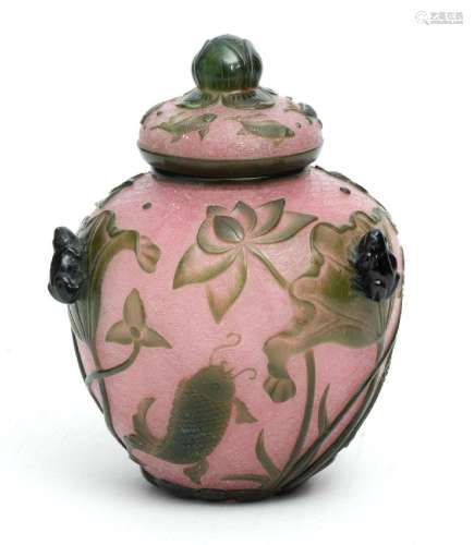 CHINESE PEKING CAMEO GLASS GINGER JAR WITH COVER, H 7 /2&quo...