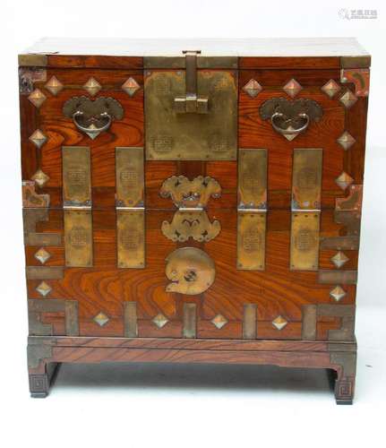 KOREAN TANSU CABINET, H 38 1/2", W 36", D 15"