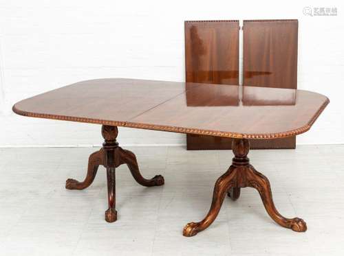 MAHOGANY PEDESTAL BASE DINING TABLE, W 46" L 76"