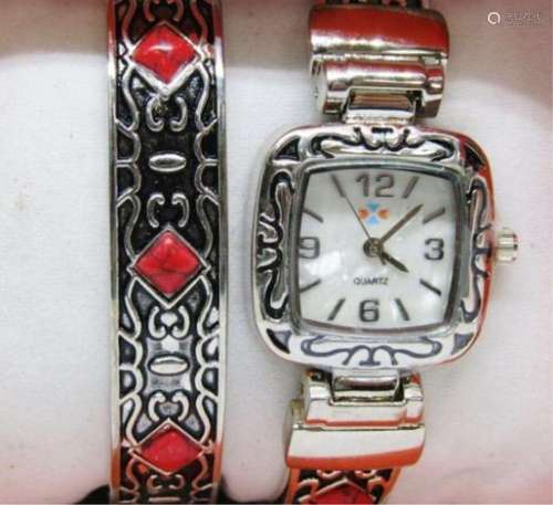 Canyon Sky Women s Silver Tone Watch & Bangle Set