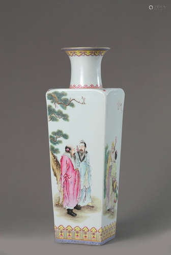 A famille rose figure porcelain squared vase