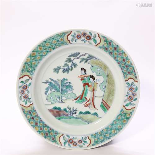 A blue and white multicolored figure porcelain plate