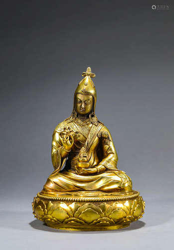 A gilding copper Padmasambhava statue