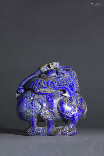 A beast shaped lasurite incense burner