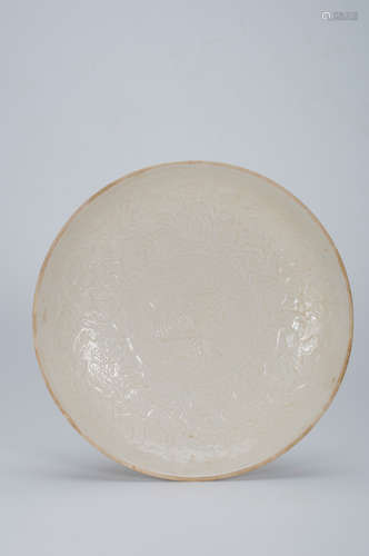 A Ding kiln flower porcelain plate