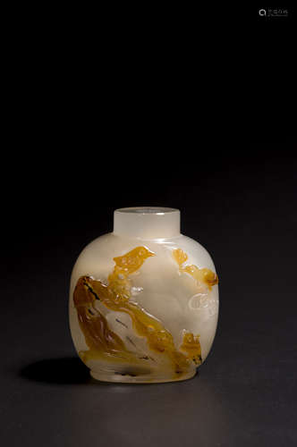 A magpie and plum blossom carved agate snuff bottle