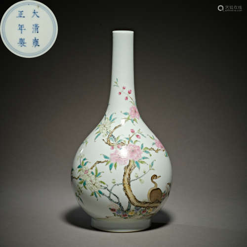 Qing Dynasty of China,Famille Rose Flower and Bird Bottle