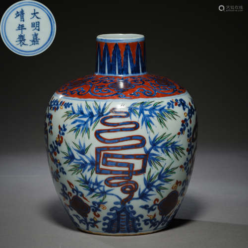 Ming Dynasty of China,Multicolored Bottle