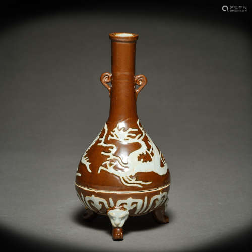 Ming Dynasty of China,Sauce Glaze White Dragon Pattern Box