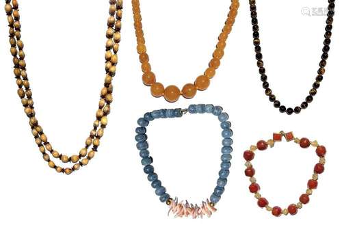 AMBER, WOOD & STONE BEADED NECKLACES, 5 PCS, L 16