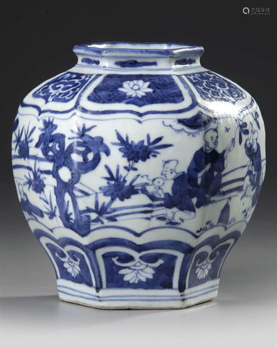 A CHINESE BLUE AND WHITE HEXAGONAL VASE,QING DYNASTY (1644-1...