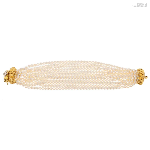 A Mid-Century Pearl Bracelet with Diamond Clasp