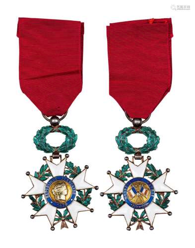 法国荣誉军团珐琅银质勋章